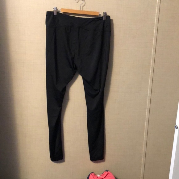 Zella Black Track Pants - Picture 4 of 5